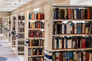 Créons un pôle culturel : la médiathèque